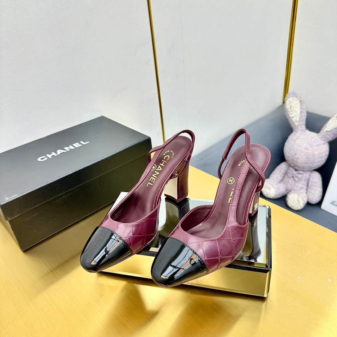 CC Slingback Pumps 90 In Burgundy Lambskin And Black Patent Calfskin 137454