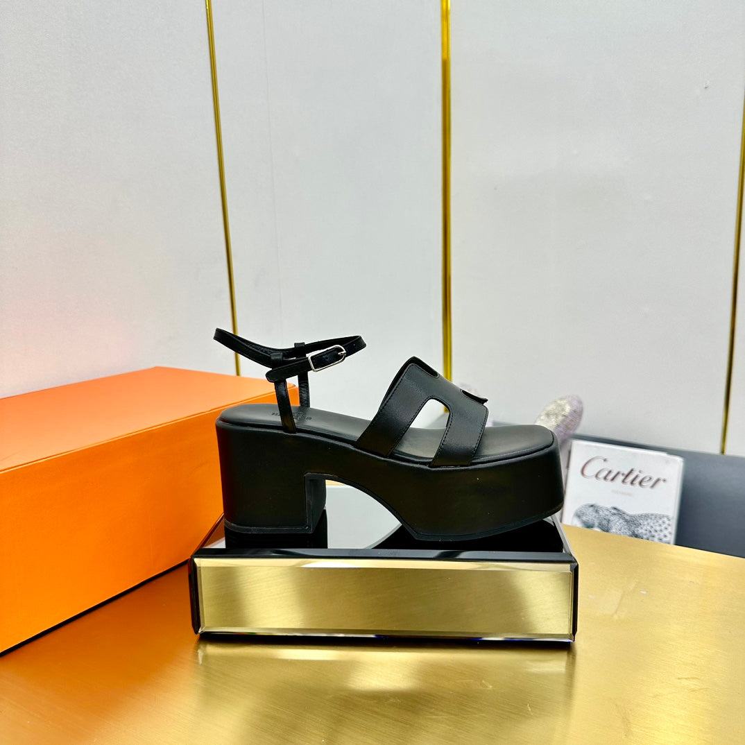 Hm Platform Slingback Black Calfskin 370757