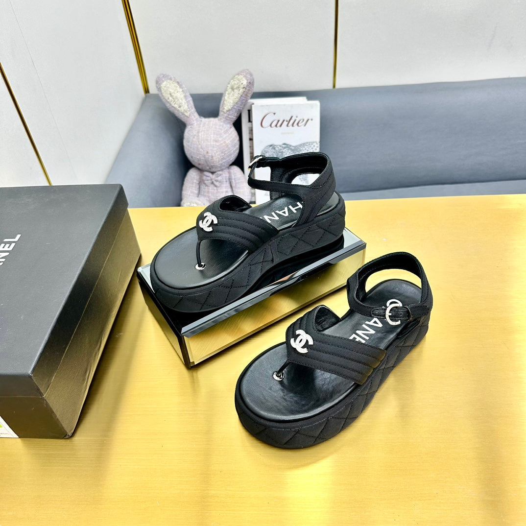 Grosgrain Sandal In Black Fabric