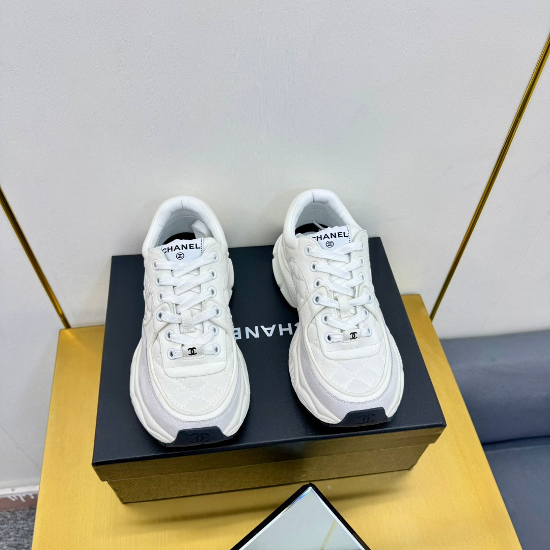 Dad Sneaker In White Lambskin And Suede