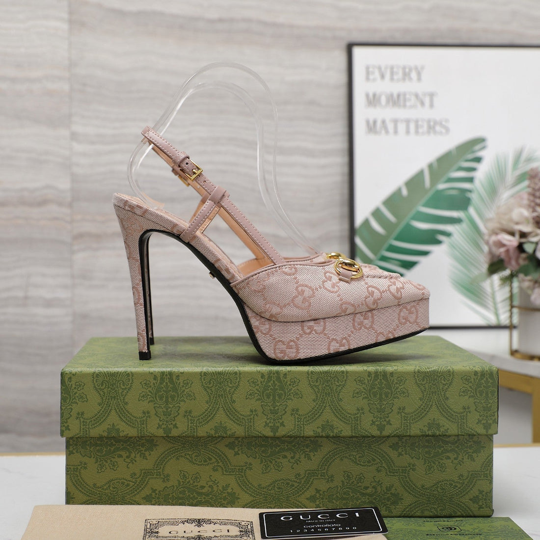 GG Valentino High Heels Ivory