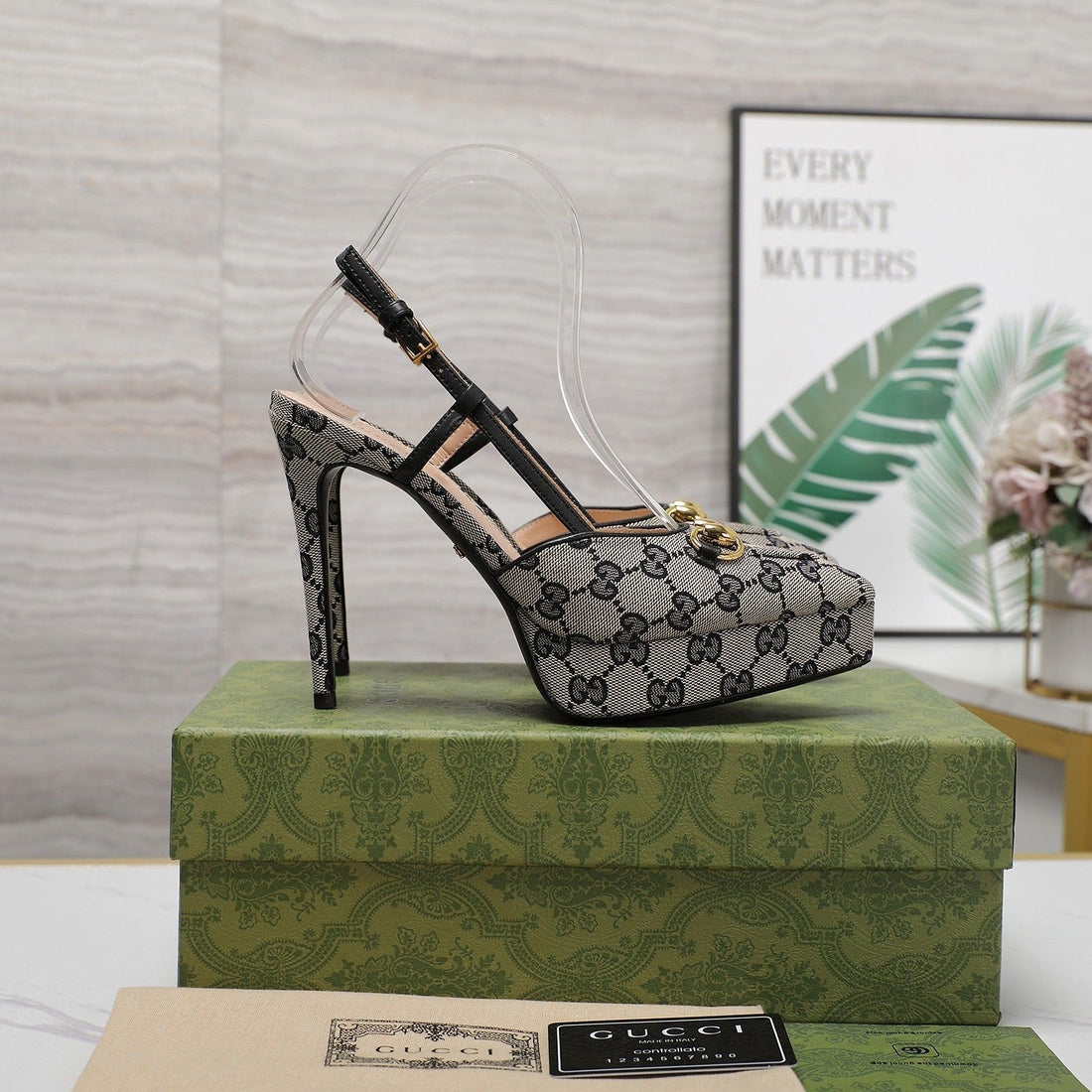 GG Valentino High Heels Black