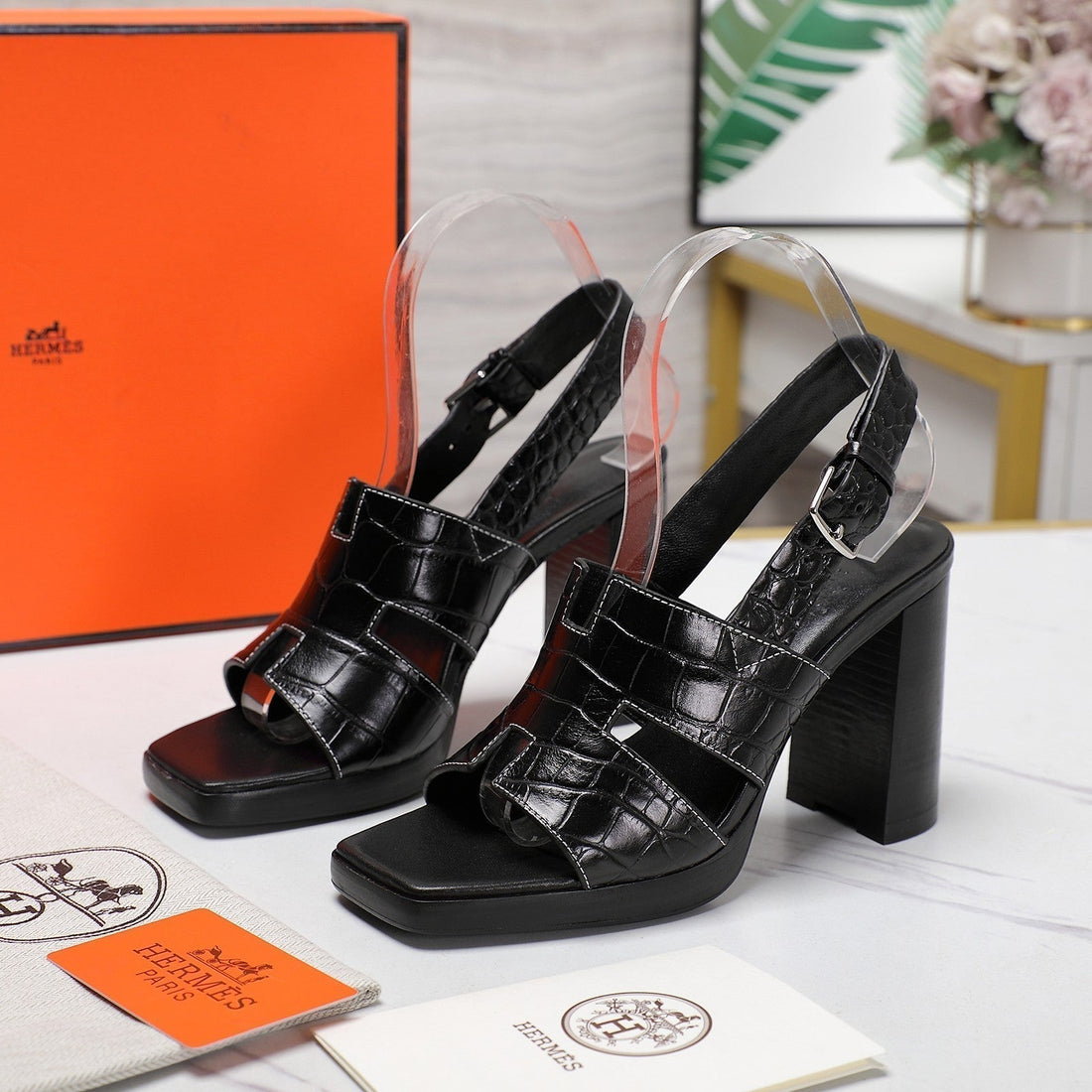 Eris 95 Sandal Black Calfskin Patterned