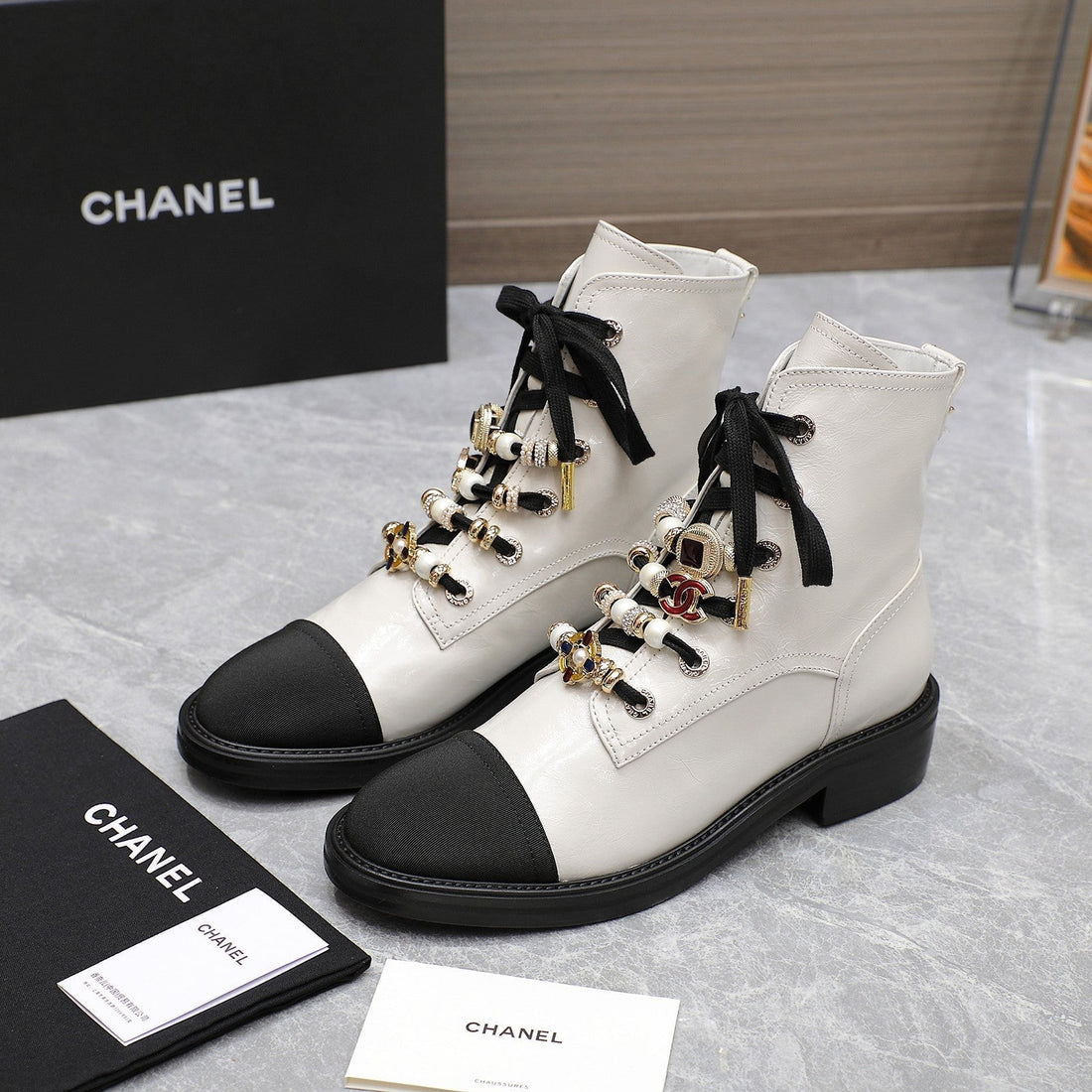 CC Ankle Boots 30MM White Wrinkled Cowhide