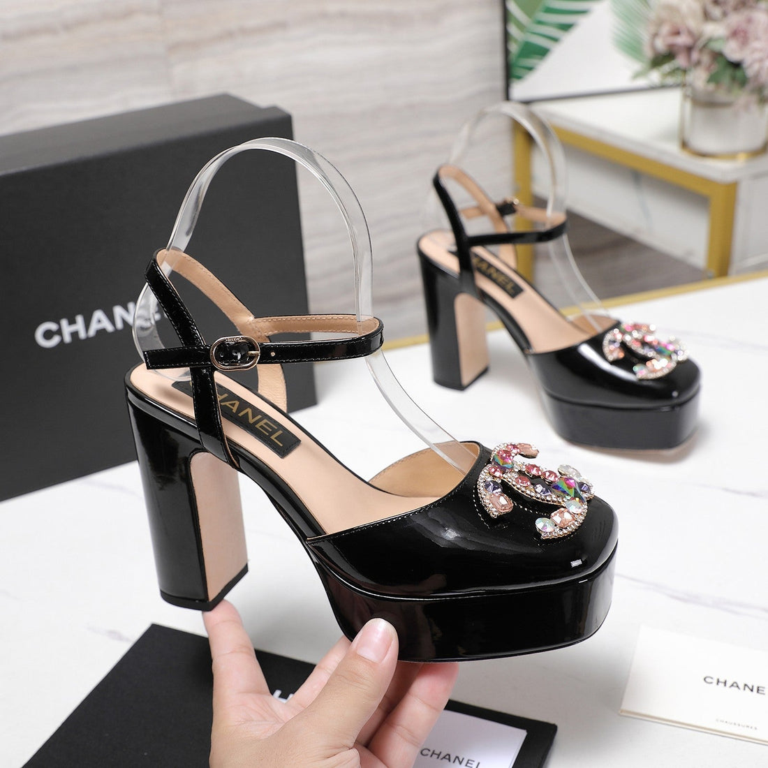 CC 25S Multicolor Stones Buckle Sandals 110MM Black Patent Leather & Sheepskin 425827