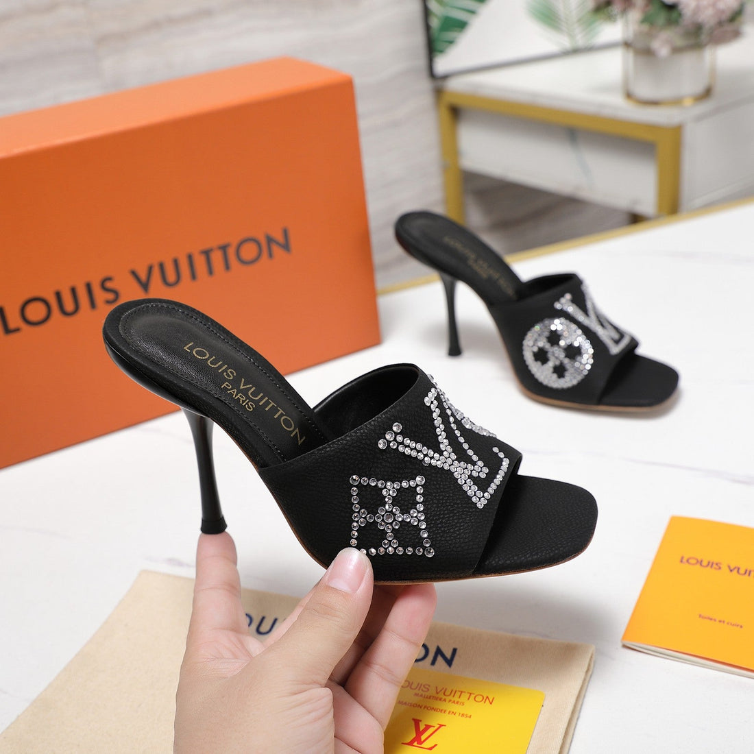 LV 6AM Mule 90MM Black Grained Calf Leather 456149