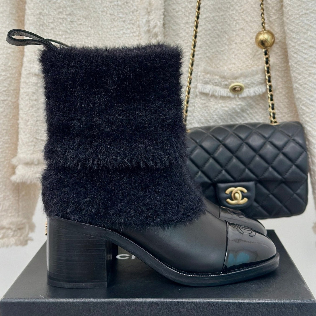 CC Short Boots 60MM Black Cowhide And Wool Yarn