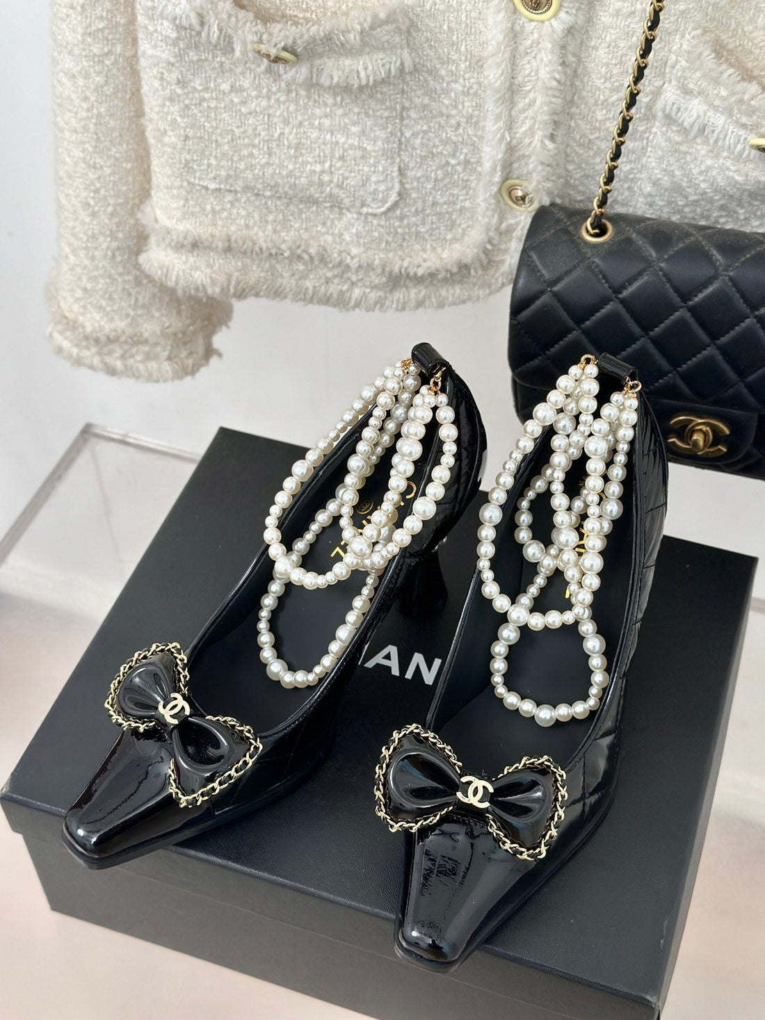 CC High Heels 80MM Black Bow Quilted Calfskin