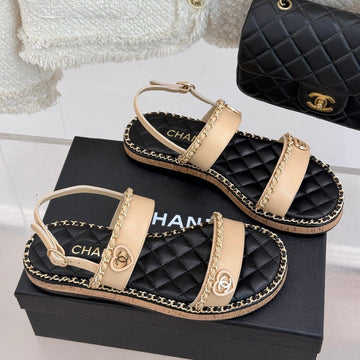 Flat Chain Heart Sandal In Bisque Beige Lambskin