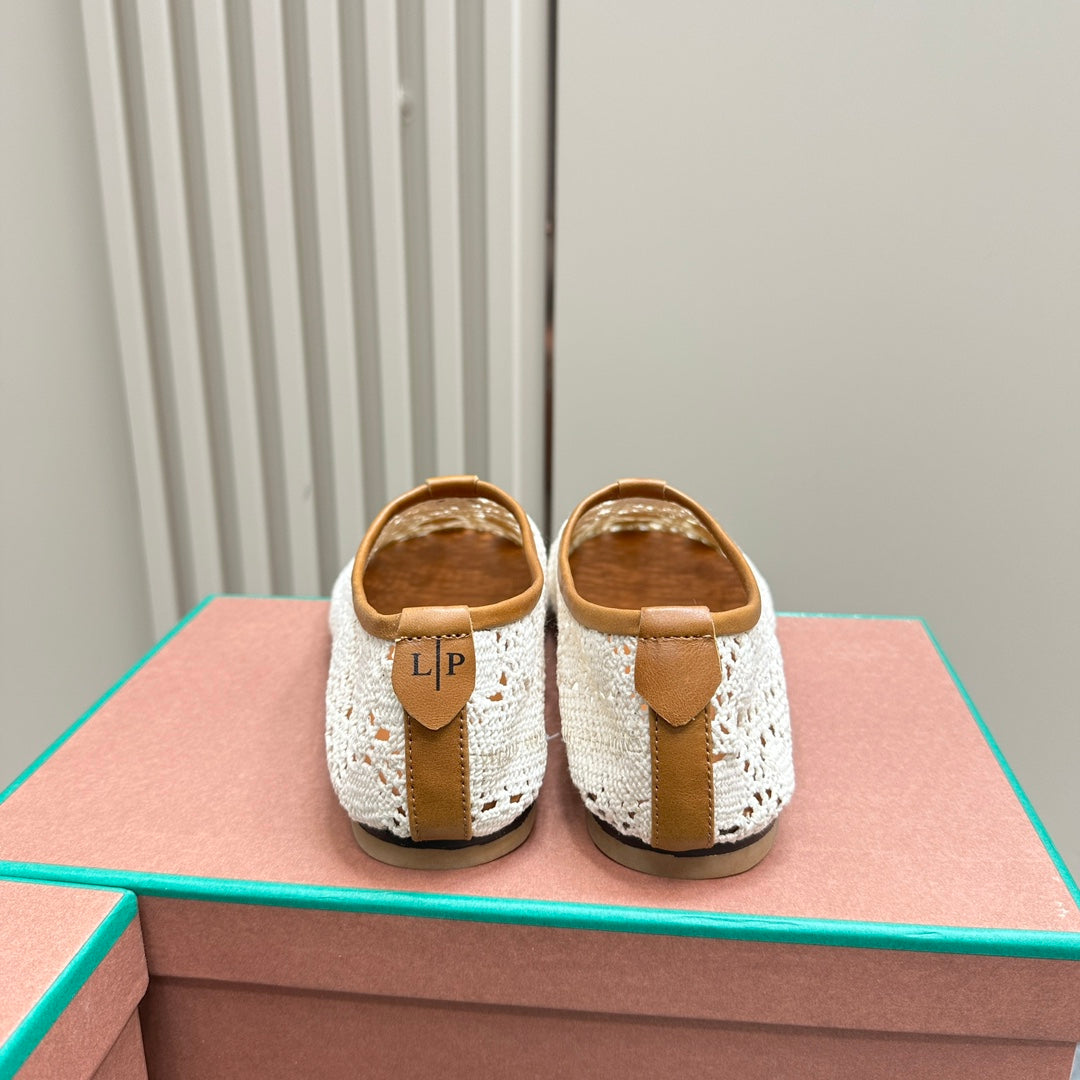 Floaty Flat Mocassin Sliper White Fabric