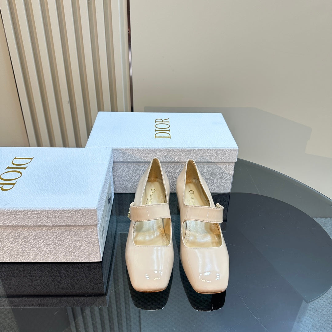 CD Miss Dior Pump 40MM Glossy Beige Cowhide
