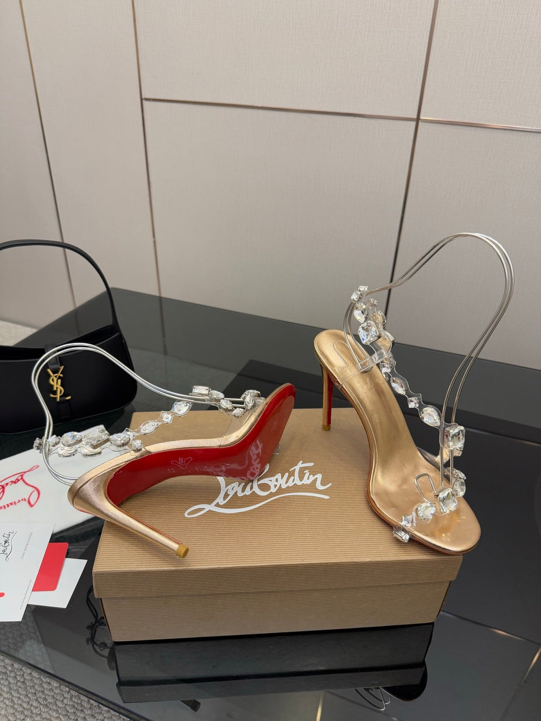 Cl Diamond Sandals Gold Material 299882