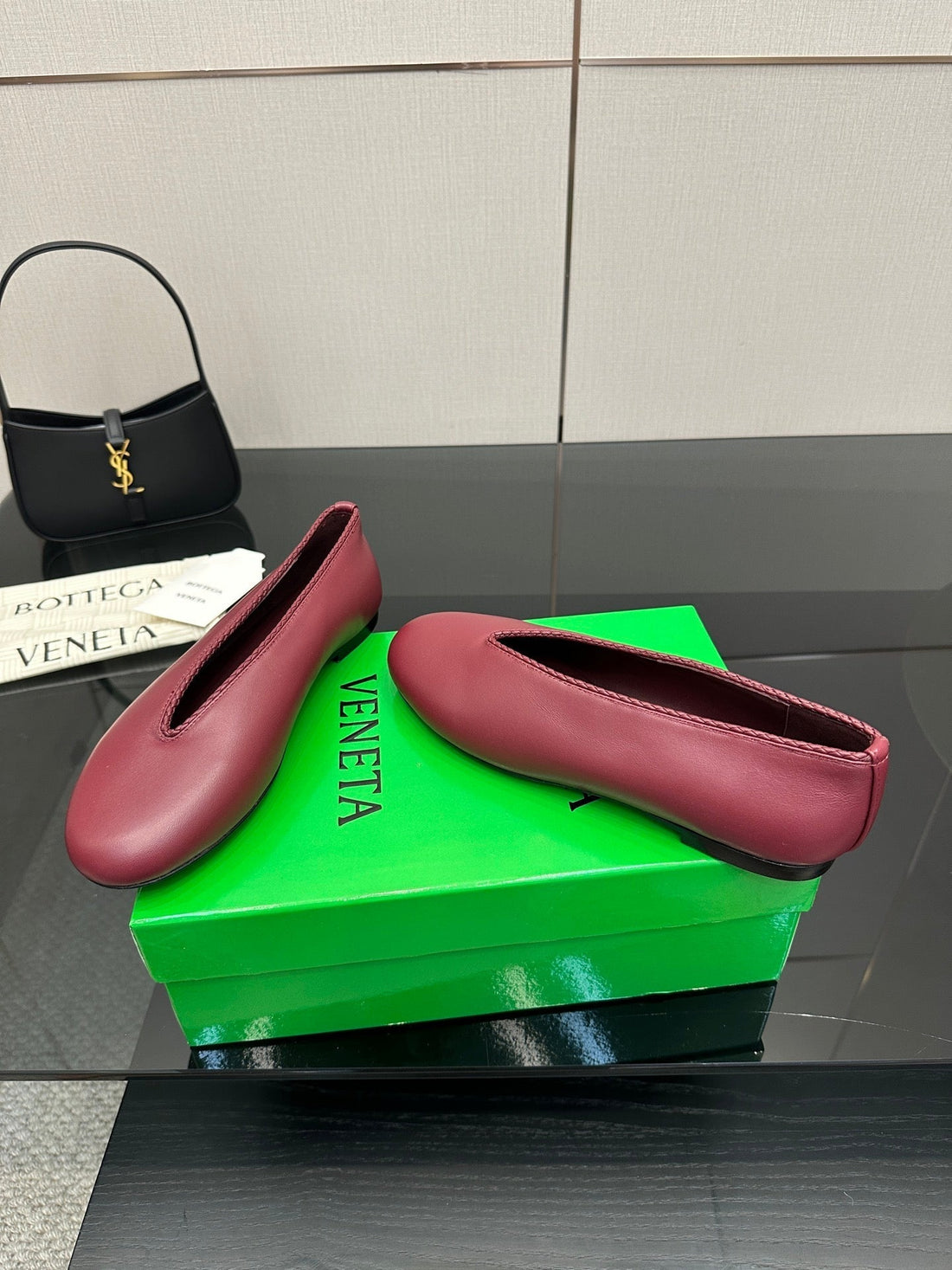 Bv Puddle Ballet Flat Red Lambskin 427638