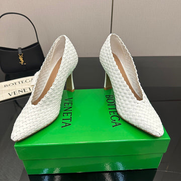Bv Sofia Pump 90MM White Intreccio Leather 427650