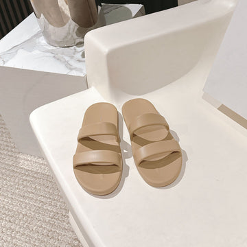 The Row 25S Foam Sandal In Beige Rubber 340609