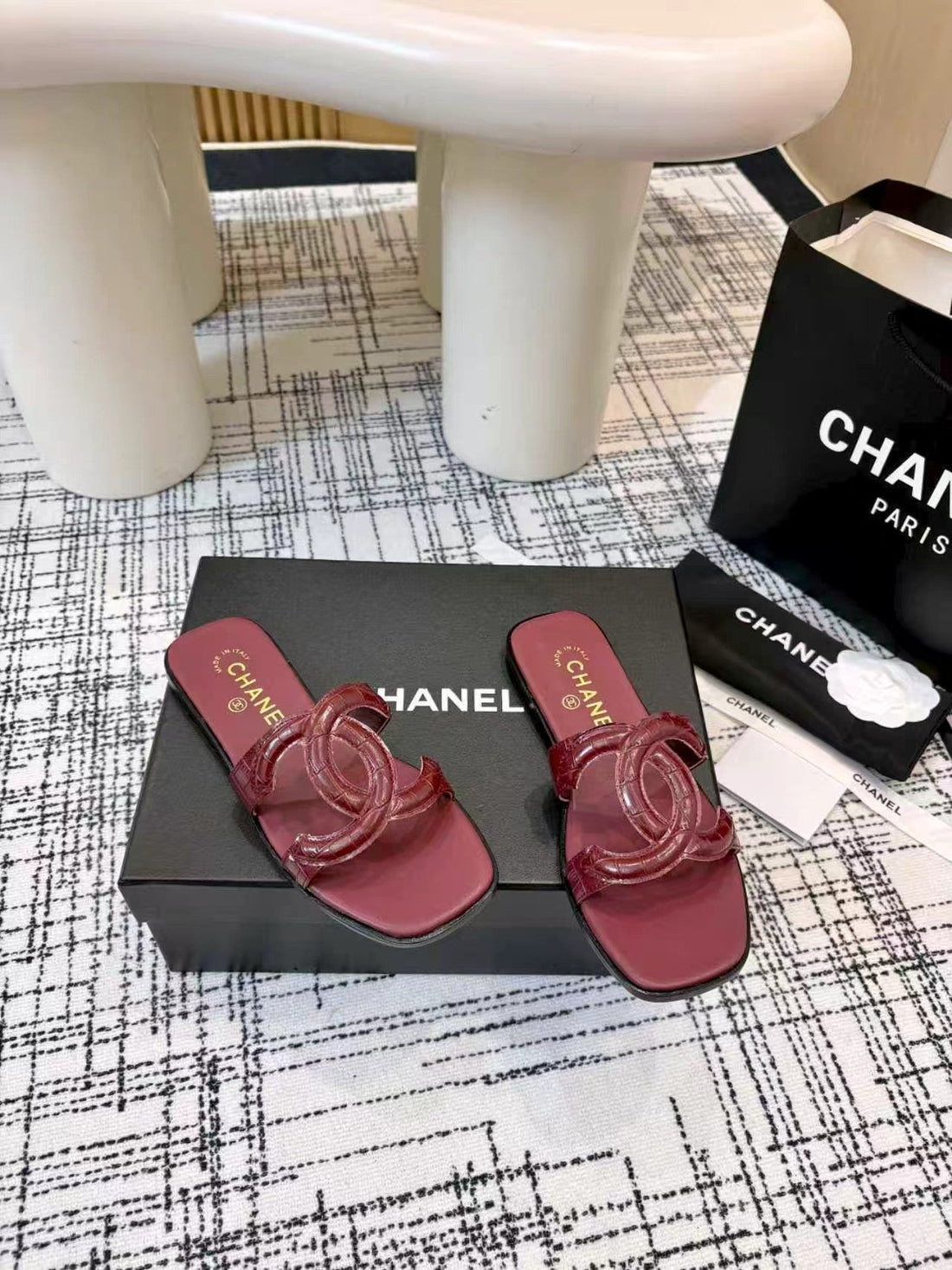 CC 26S Open-Toe Sandal Burgundy Glossy Sheepskin 681938