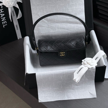 CC 26S Clutch With Chain 23CM Black Crocodile Calfskin