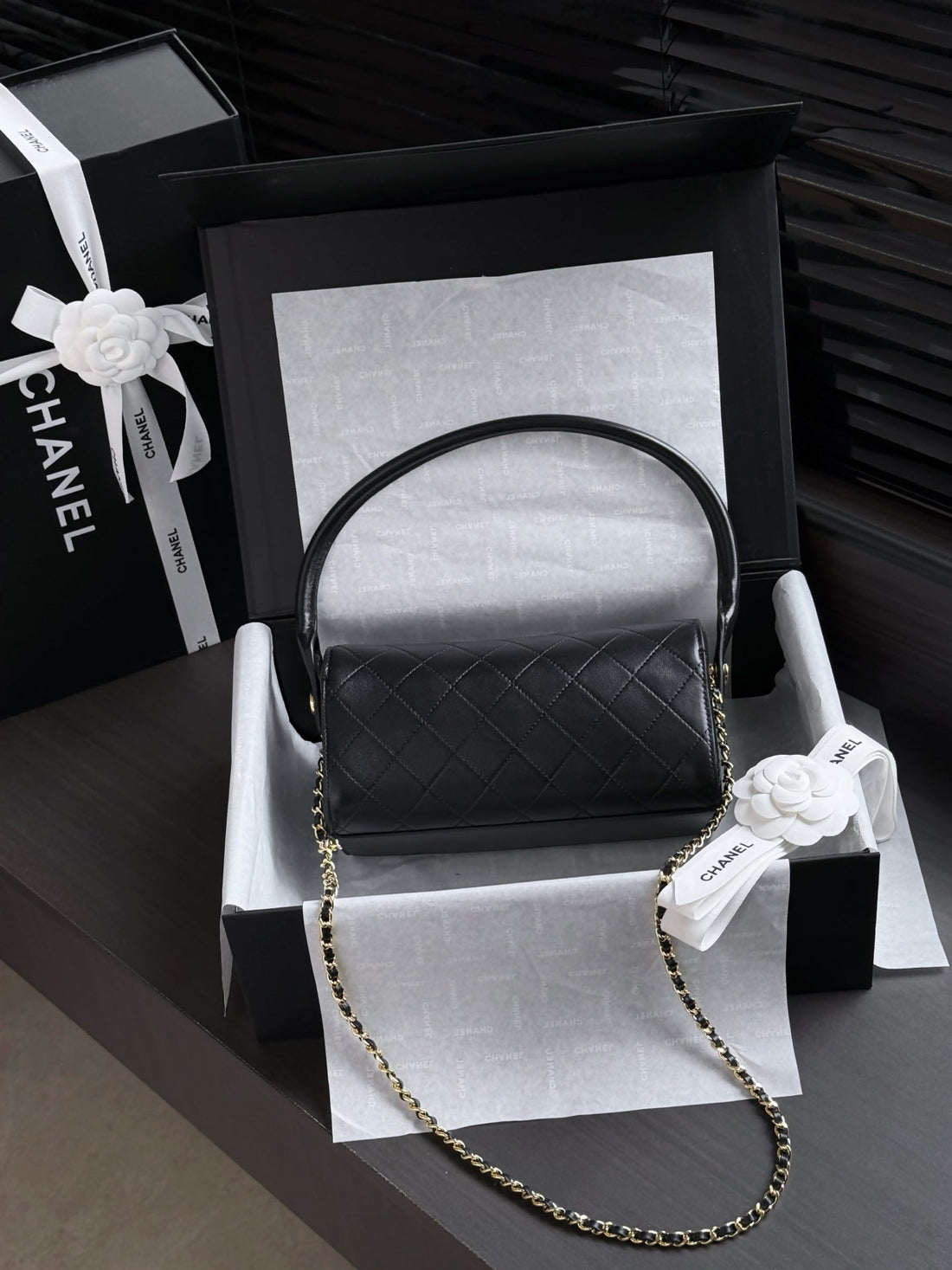 CC 26S Clutch With Chain 23CM Black Crocodile Calfskin