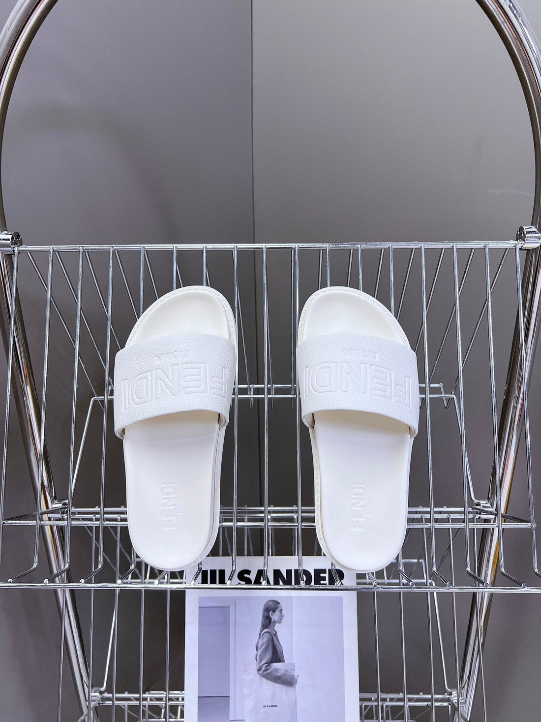 Fendi Roma Slides In White Lambskin Leather
