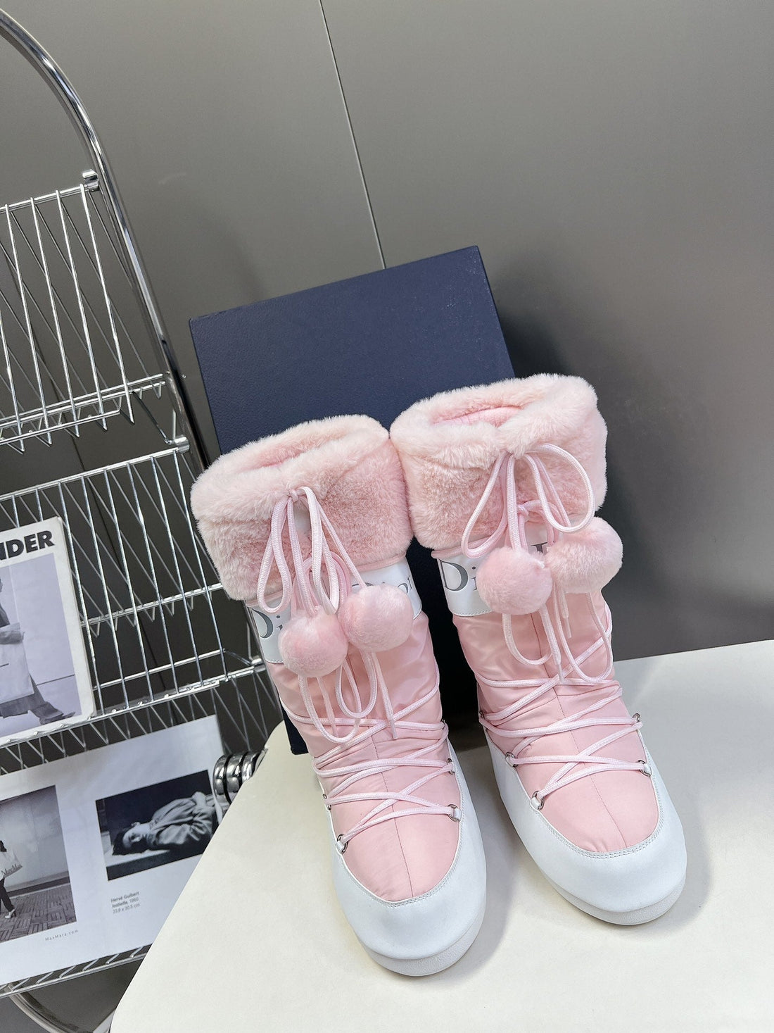CD Short Boots 60MM In Light Pink Cowhide With Feather 989721