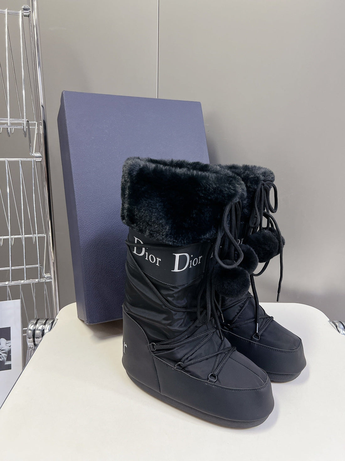 CD Short Boots 60MM In Black Cowhide With Feather 989723