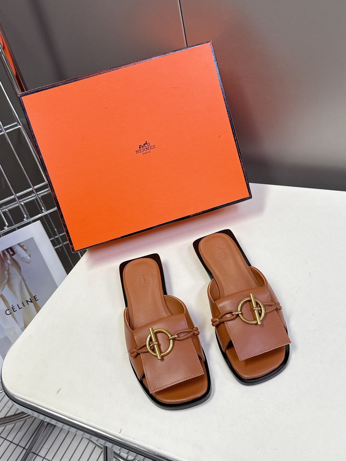 Hm Isle Sandal Calfskin 252686
