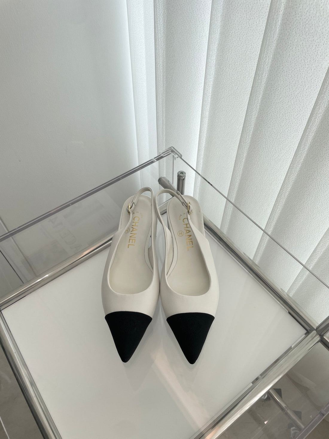 CC Slingback 15MM White Lambskin And Denim Fabric