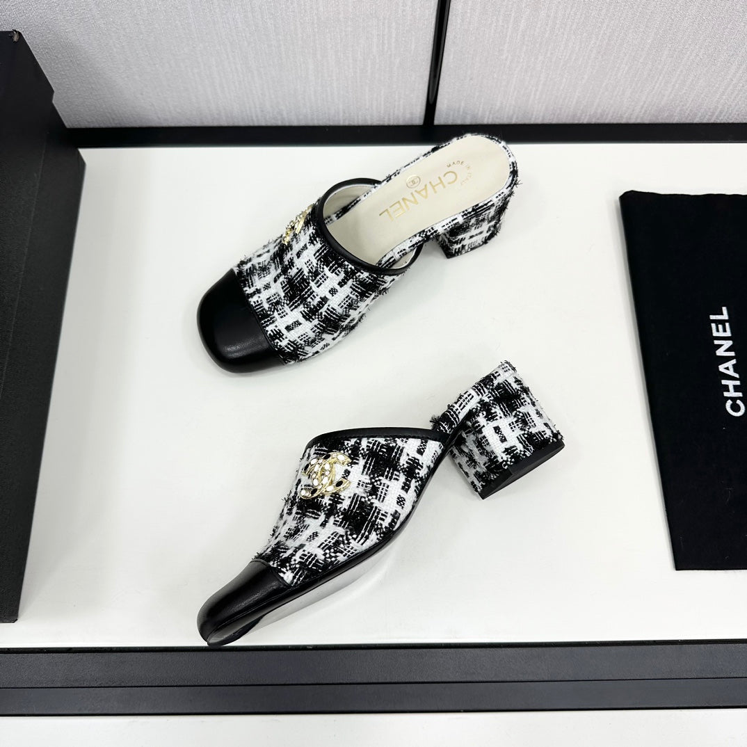 CC High Mule In White Mix Black Wool Tweed And Calfskin