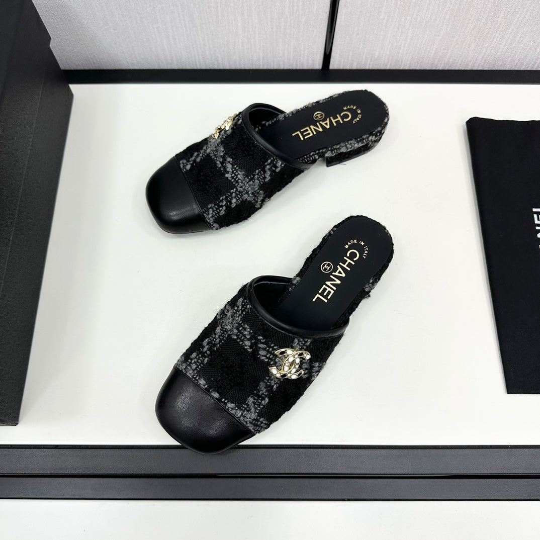 CC Flat Mule In Black Wool Tweed And Calfskin Gold Hardware