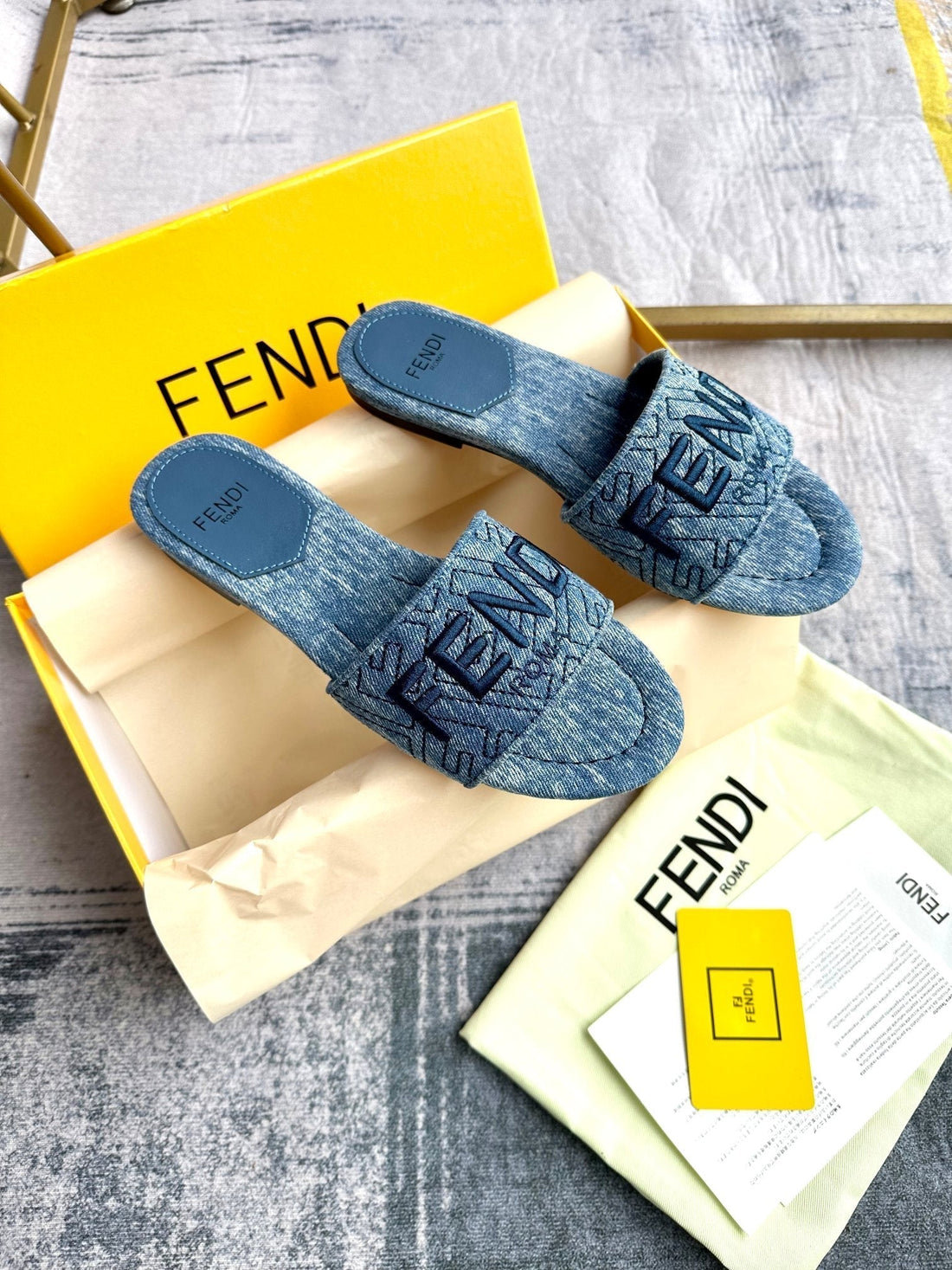 Ff 5 Denim Canvas Slide