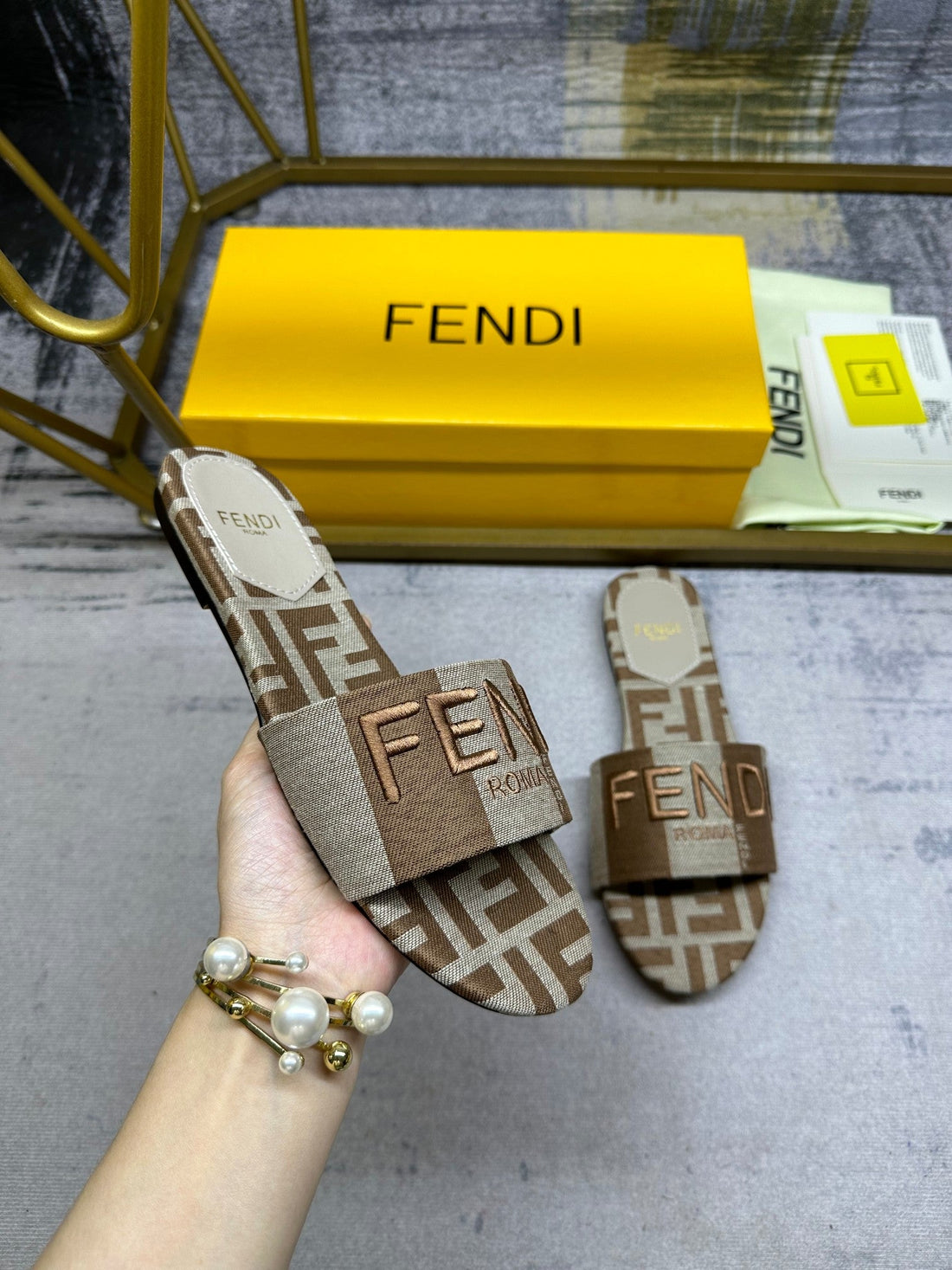 Ff 5 Brown Grey Canvas Slide