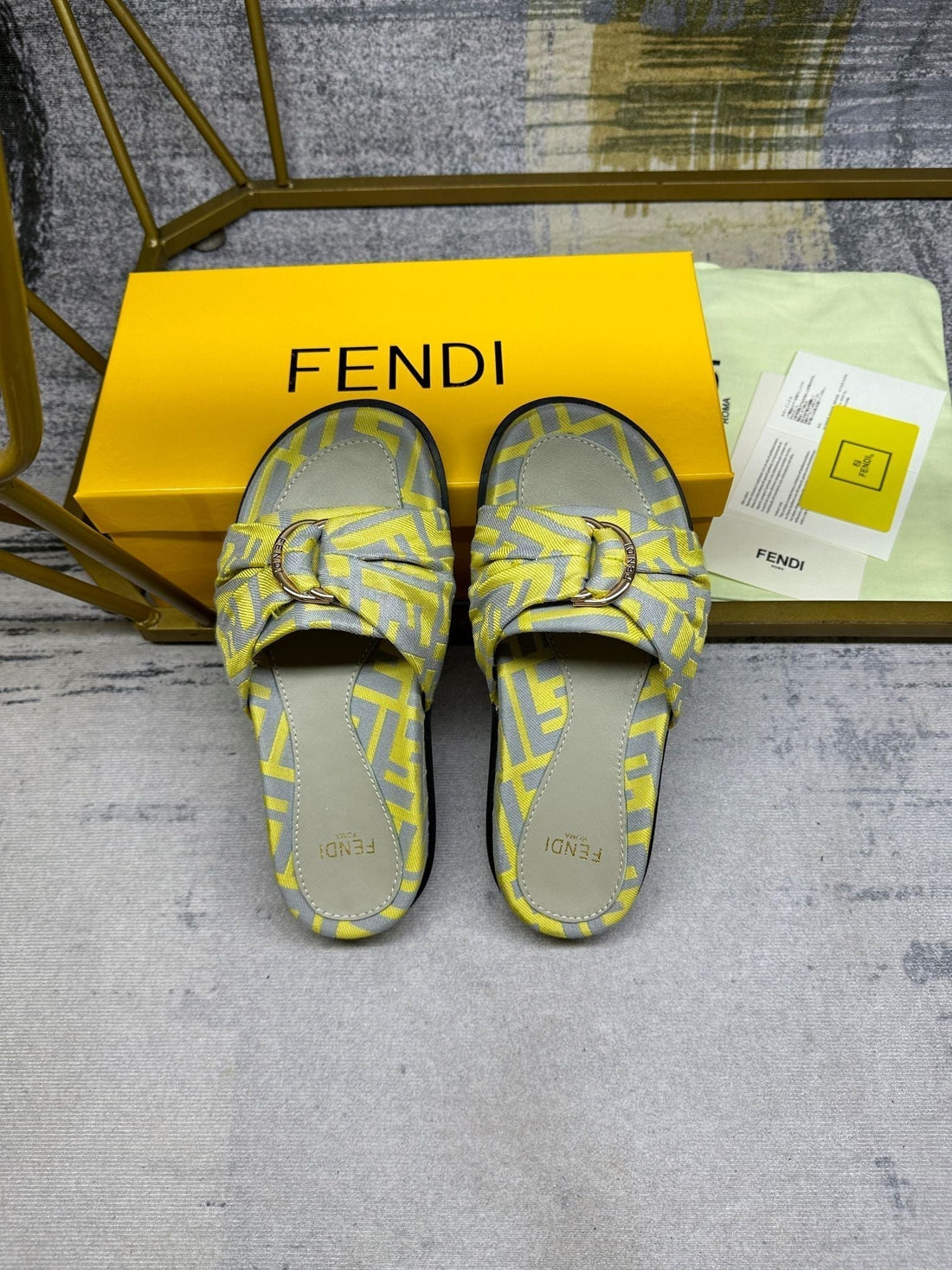 Ff Feel 10 Yellow Grey Ff Jacquard Slide