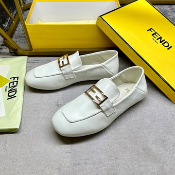 Fendi Loafers In White Lambskin Gold Buckle