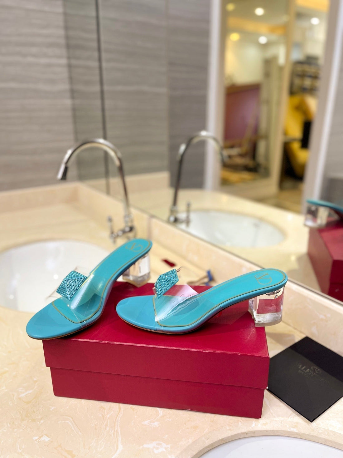 High Mule 60MM In Aqua Blue Sheepskin And Transparent Pvc