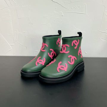 CC Rain Boots In Green With Pink Logo Natural Rubber 949790