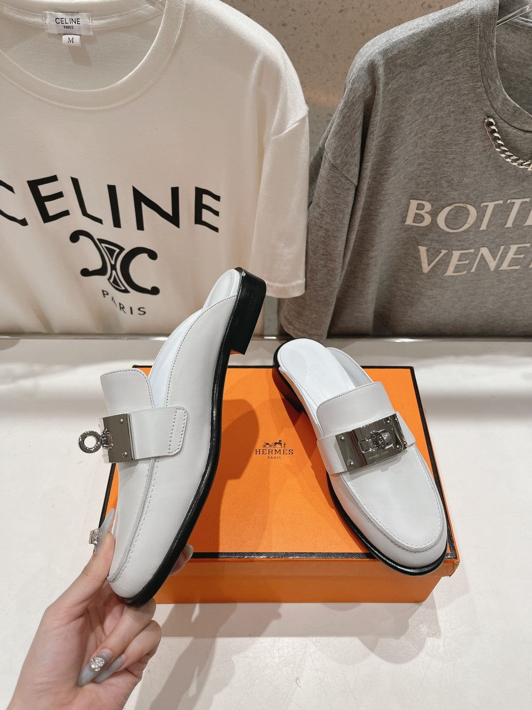 Iota Mule White Calfskin