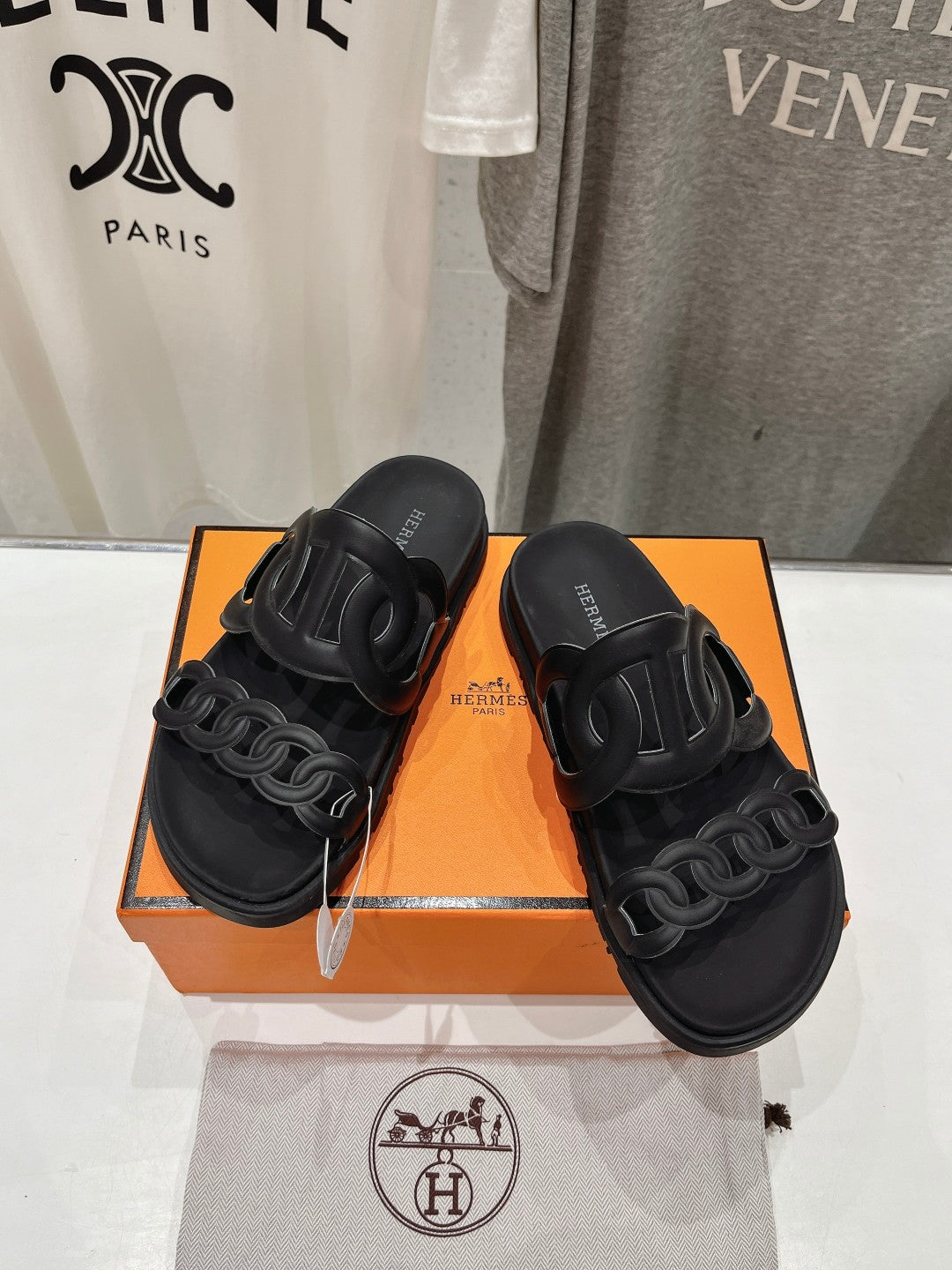 Extra Sandal Black Calfskin