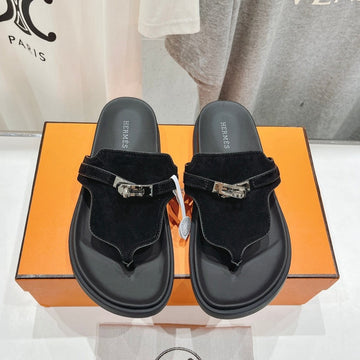 Empire Sandal Black Suede