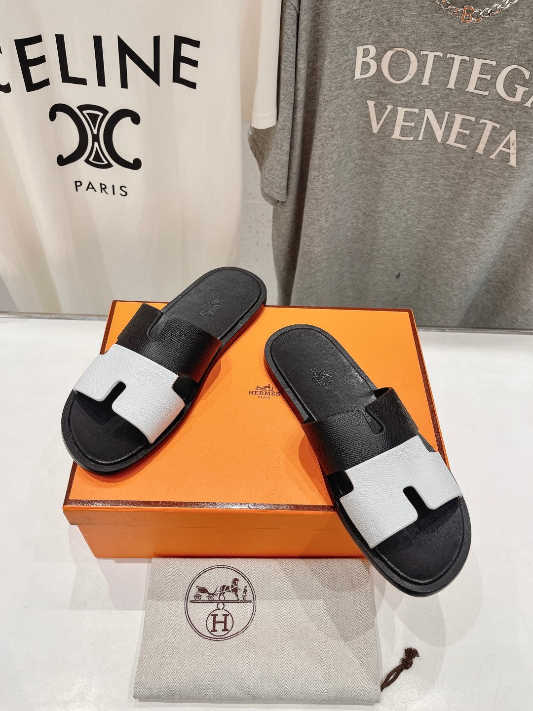 Izmir Sandal Black Mix White Lambskin