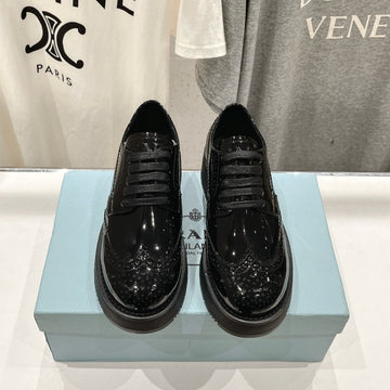 Pra Brushed Leather Derby Shoes Glossy Black