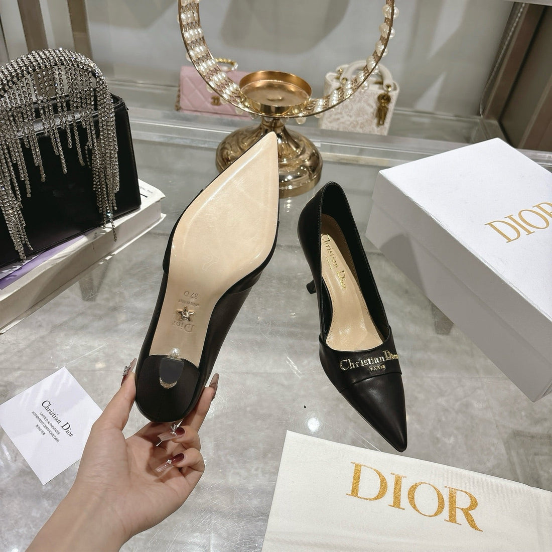 CD 25 Pump High Heels Black Leather 306925