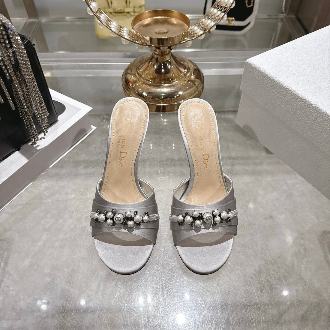 CD 26 High-Heeled Mules 85MM Pearl Gray Leather 592247