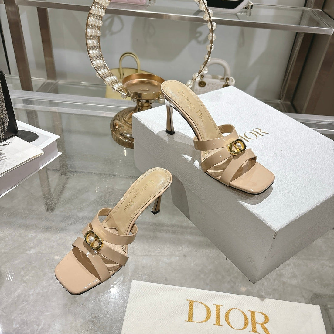 CD 26 High-Heeled Sandals 75MM Beige Patent Leather 592257