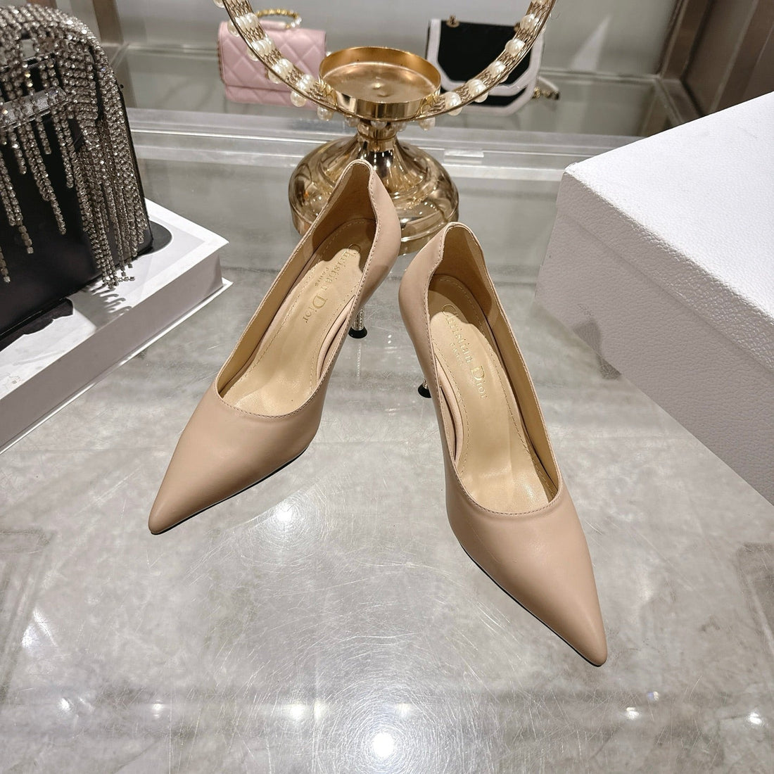 CD 26S Icon Pump 8CM Beige Supple Calfskin 679847