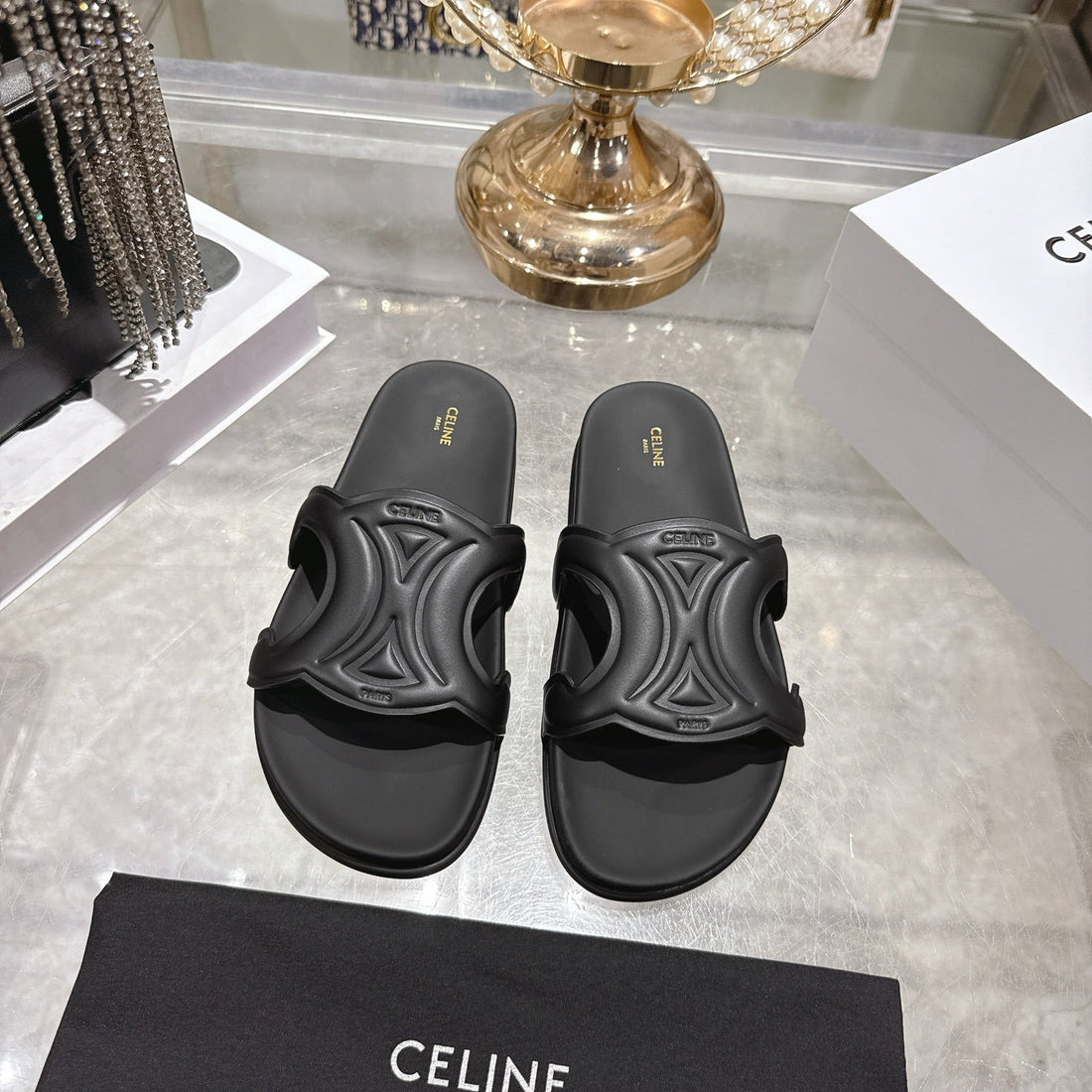 Celine 26S Triomphe Slide Black Sheepskin 679833