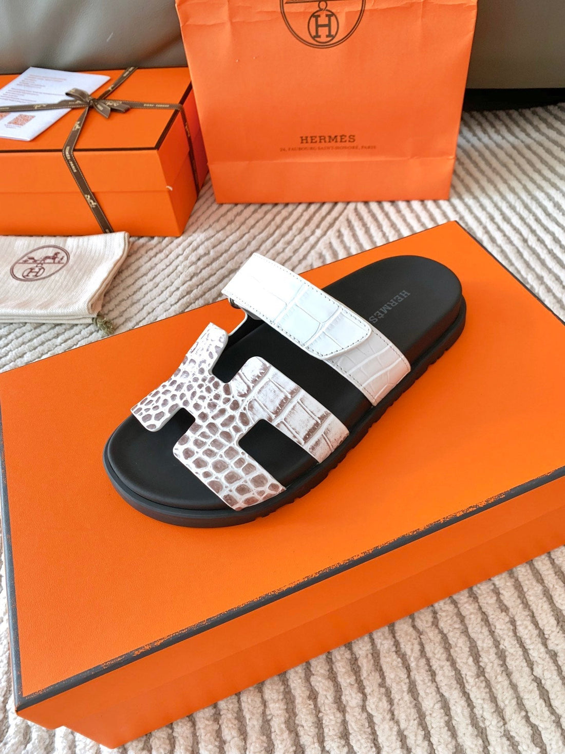 Hm Chypre Sandal Ombre White Earth Brown Cowhide 963213