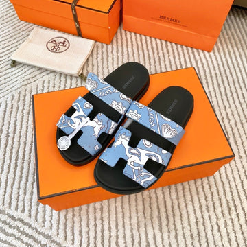 Hm Chypre Sandal Cloud Blue With White Pattern Cowhide 963201
