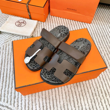 Hm Chypre Sandal Earth Brown With Black Gray Pattern Cowhide 963203