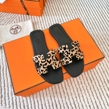 Hm Oran Sandal Beige With Black Pattern Calfskin 963189