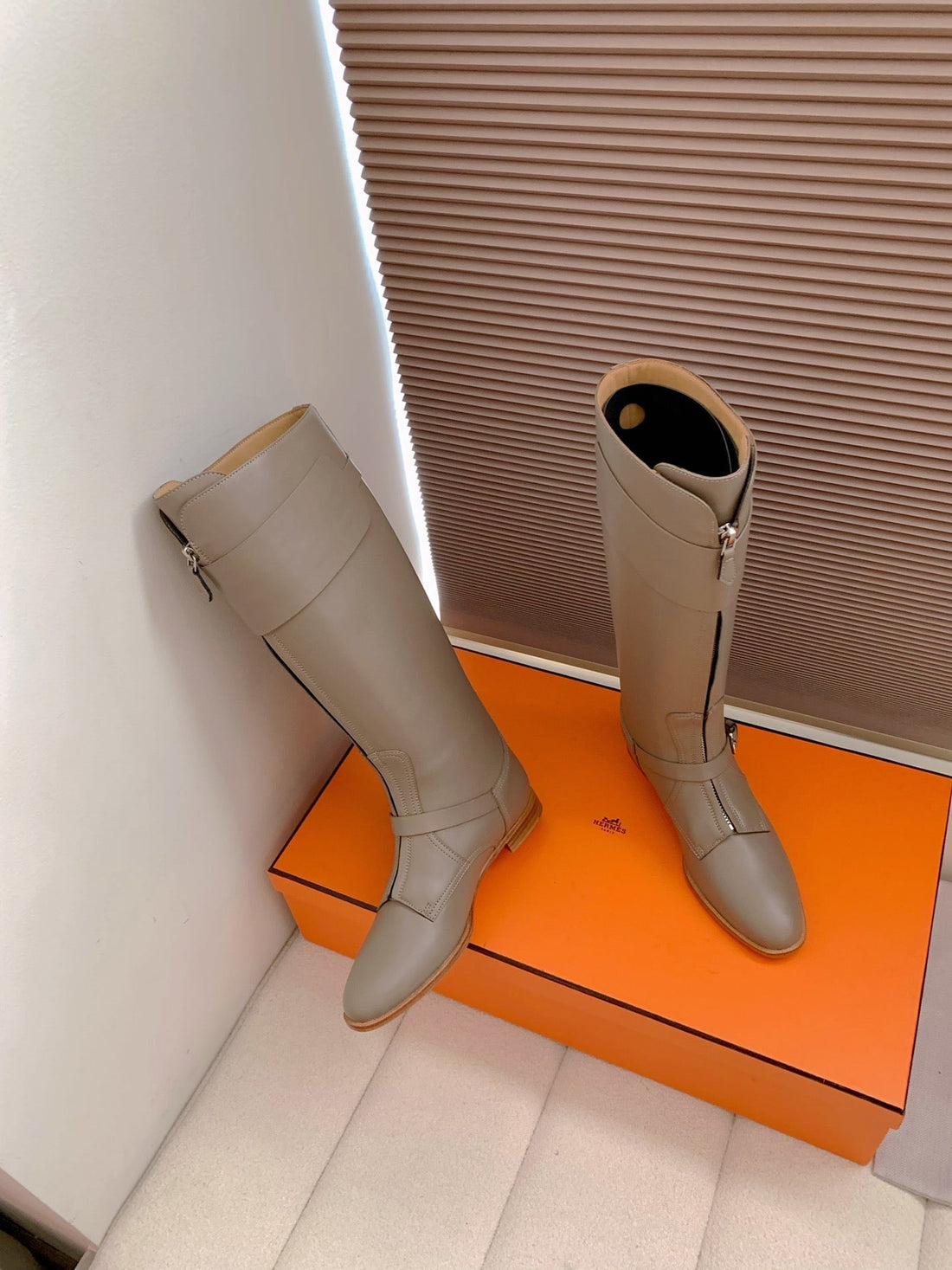 Hm Riding Boots Taupe Gray Cowhide 464359